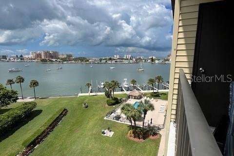 Condo in Clearwater, Florida, 2 bedrooms  № 1783441 - photo 27