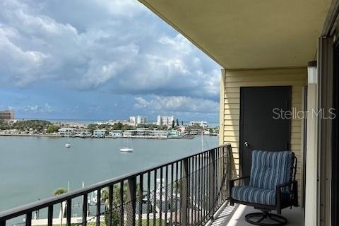 Condo in Clearwater, Florida, 2 bedrooms  № 1783441 - photo 18