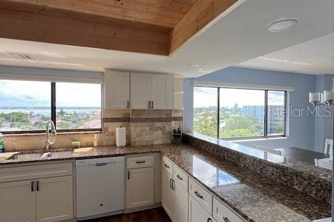 Condo in Clearwater, Florida, 2 bedrooms  № 1783441 - photo 9