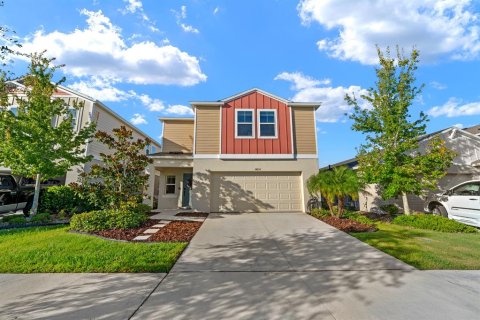 Casa en venta en Fish Hawk, Florida, 4 dormitorios, 206.8 m2 № 1914799 - foto 1