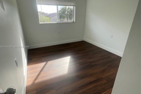 Copropriété à louer à West Palm Beach, Floride: 2 chambres, 65.77 m2 № 2042373 - photo 17