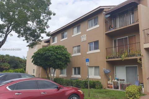 Copropriété à louer à West Palm Beach, Floride: 2 chambres, 65.77 m2 № 2042373 - photo 8