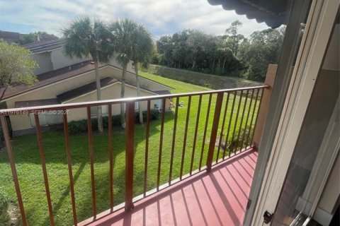 Copropriété à louer à West Palm Beach, Floride: 2 chambres, 65.77 m2 № 2042373 - photo 14