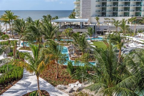 Condominio en venta en Longboat Key, Florida, 3 dormitorios, 388.98 m2 № 1438976 - foto 17