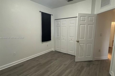 Condo in Homestead, Florida, 3 bedrooms  № 2005484 - photo 12