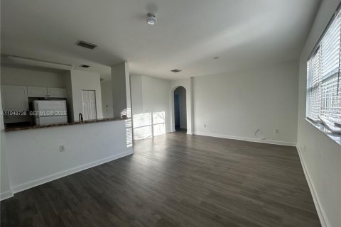 Condo in Homestead, Florida, 3 bedrooms  № 2005484 - photo 4