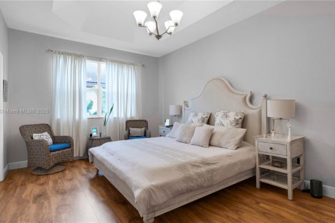 Condo in Miami, Florida, 3 bedrooms  № 1779738 - photo 25