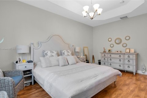 Condo in Miami, Florida, 3 bedrooms  № 1779738 - photo 23