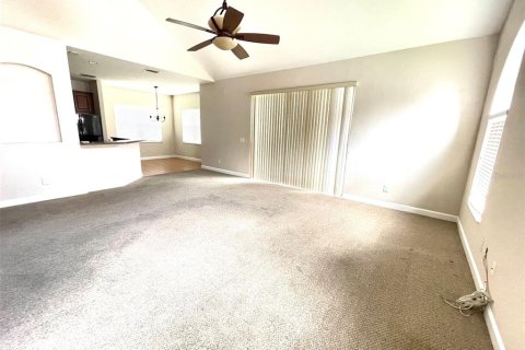 Villa ou maison à louer à Kissimmee, Floride: 4 chambres, 275.64 m2 № 2320767 - photo 2
