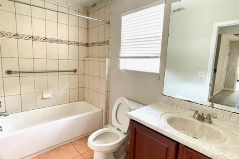 Villa ou maison à louer à Kissimmee, Floride: 4 chambres, 275.64 m2 № 2320767 - photo 17