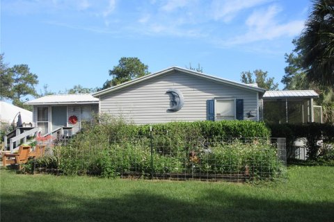 Appartement à louer à Anthony, Floride: 3 chambres, 120.4 m2 № 2416757 - photo 2