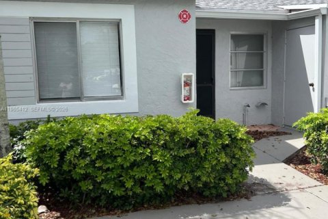 Adosado en Boca Raton, Florida 2 dormitorios, 92.9 m2 № 2047864