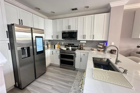 Touwnhouse à vendre à Davenport, Floride: 4 chambres, 149.02 m2 № 1907994 - photo 3