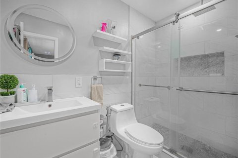Casa en venta en Winter Haven, Florida, 4 dormitorios, 156.73 m2 № 2344786 - foto 17