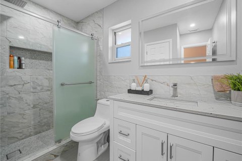 Casa en venta en Winter Haven, Florida, 4 dormitorios, 156.73 m2 № 2344786 - foto 19