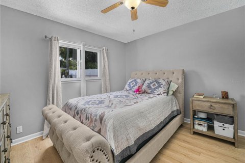 Casa en venta en Winter Haven, Florida, 4 dormitorios, 156.73 m2 № 2344786 - foto 22