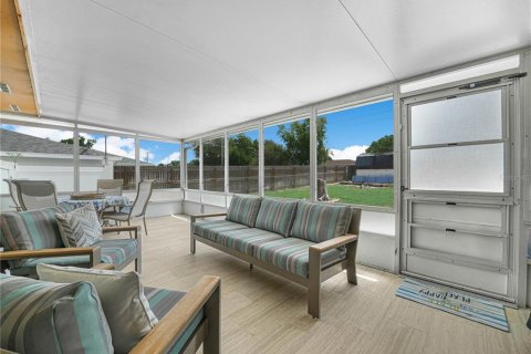 Casa en venta en Winter Haven, Florida, 4 dormitorios, 156.73 m2 № 2344786 - foto 4