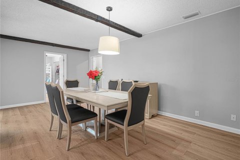 Casa en venta en Winter Haven, Florida, 4 dormitorios, 156.73 m2 № 2344786 - foto 9