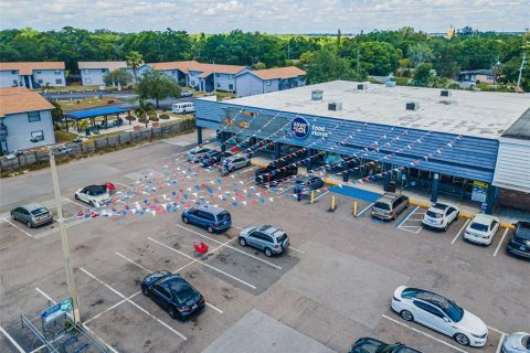 Immobilier commercial à louer à Tampa, Floride: 6926.05 m2 № 1793195 - photo 7