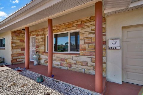 Casa en alquiler en Saint Petersburg, Florida, 3 dormitorios, 139.73 m2 № 1518687 - foto 2