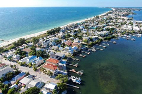 Florida is recognized as the state with the largest in-migration