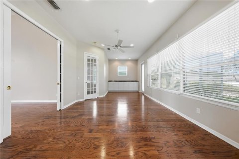 House in Leesburg, Florida 3 bedrooms, 221.66 sq.m. № 2404770 - photo 19
