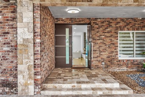 Купить виллу или дом в Уэстон, Флорида 7 спален, 474.27м2, № 2027097 - фото 8