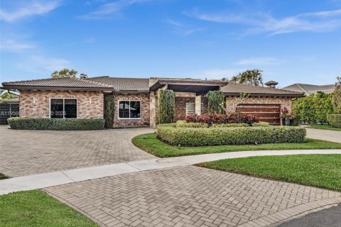 Купить виллу или дом в Уэстон, Флорида 7 спален, 474.27м2, № 2027097 - фото 7