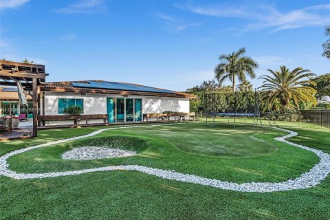 Купить виллу или дом в Уэстон, Флорида 7 спален, 474.27м2, № 2027097 - фото 5