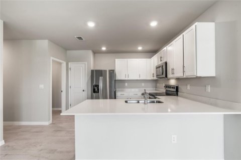 House in Punta Gorda, Florida 2 bedrooms, 139.63 sq.m. № 1736456 - photo 24