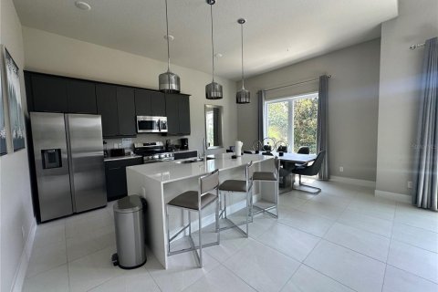 Condominio en venta en Kissimmee, Florida, 5 dormitorios, 244.33 m2 № 1300149 - foto 7