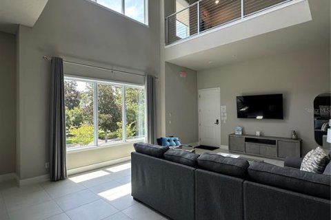 Condominio en venta en Kissimmee, Florida, 5 dormitorios, 244.33 m2 № 1300149 - foto 6