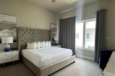 Condominio en venta en Kissimmee, Florida, 5 dormitorios, 244.33 m2 № 1300149 - foto 11