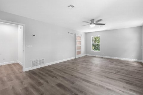 Villa ou maison à vendre à Grand Island, Floride: 4 chambres, 240.25 m2 № 1919194 - photo 11