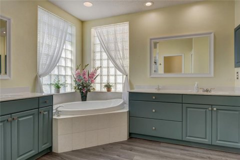 Casa en venta en North Port, Florida, 4 dormitorios, 207.73 m2 № 1914406 - foto 25
