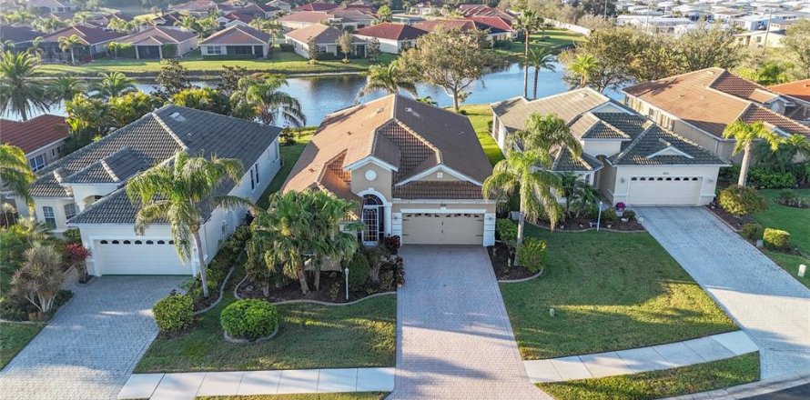 Casa en North Port, Florida 4 dormitorios, 207.73 m2 № 1914406