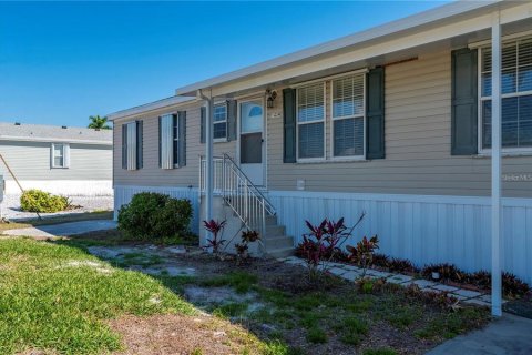 Apartment in Punta Gorda, Florida 2 bedrooms, 102.56 sq.m. № 2205382 - photo 7