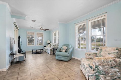 Apartment in Punta Gorda, Florida 2 bedrooms, 102.56 sq.m. № 2205382 - photo 9