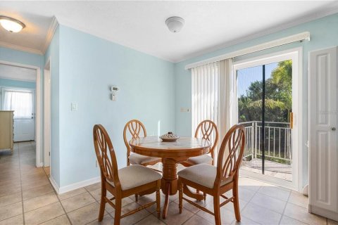 Apartment in Punta Gorda, Florida 2 bedrooms, 102.56 sq.m. № 2205382 - photo 17