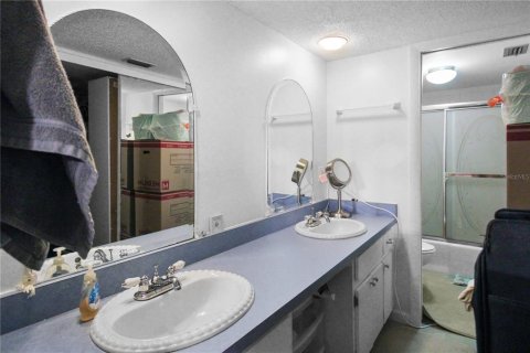 Copropriété à vendre à Largo, Floride: 2 chambres, 133.78 m2 № 2217456 - photo 9