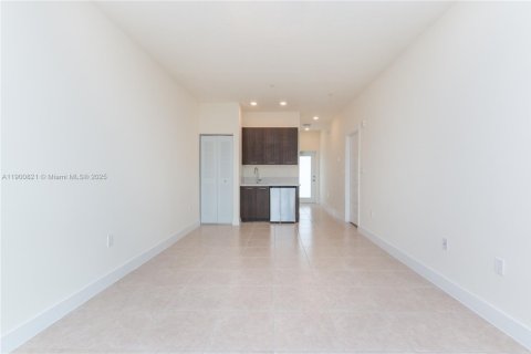 Condo in Doral, Florida, 1 bedroom  № 1952194 - photo 28