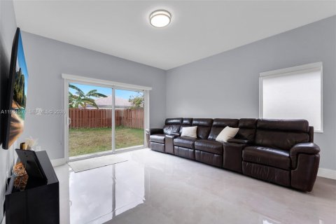 Купить виллу или дом в Майами, Флорида 3 спальни, 150.69м2, № 2026405 - фото 26