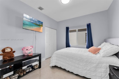 Купить виллу или дом в Майами, Флорида 3 спальни, 150.69м2, № 2026405 - фото 13