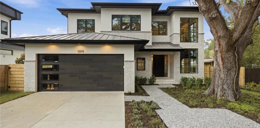 Villa ou maison à Tampa, Floride 5 chambres, 320.51 m2 № 2218862