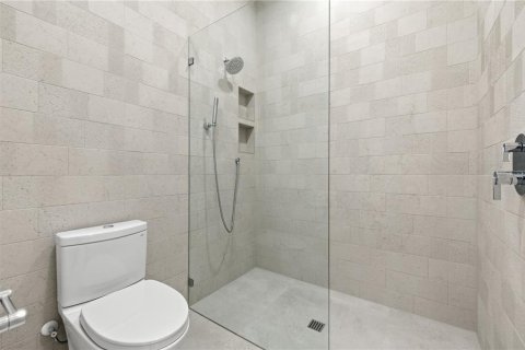 Villa ou maison à vendre à Tampa, Floride: 5 chambres, 320.51 m2 № 2218862 - photo 27