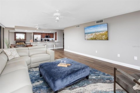 Copropriété à louer à Treasure Island, Floride: 2 chambres, 140.28 m2 № 1883137 - photo 13