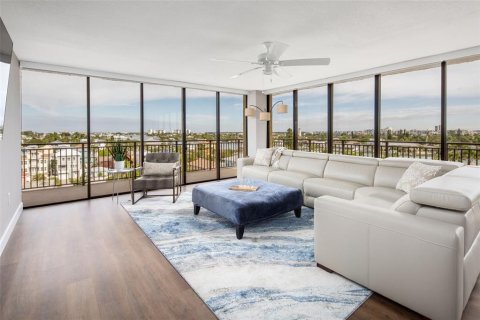 Copropriété à louer à Treasure Island, Floride: 2 chambres, 140.28 m2 № 1883137 - photo 10