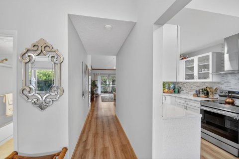 Copropriété à vendre à Lake Worth, Floride: 2 chambres, 126.35 m2 № 2262146 - photo 5