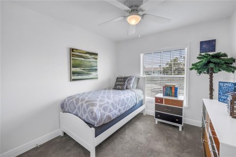 Adosado en venta en Indian Rocks Beach, Florida, 3 dormitorios, 168.34 m2 № 2166144 - foto 23