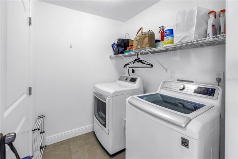 Adosado en venta en Indian Rocks Beach, Florida, 3 dormitorios, 168.34 m2 № 2166144 - foto 22